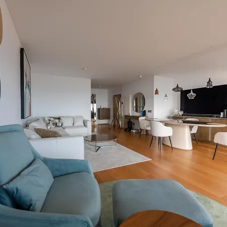 The View * 丰沙尔